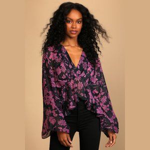 Lulu’s Midnight Blue Floral Print Long Sleeve Top / Medium
